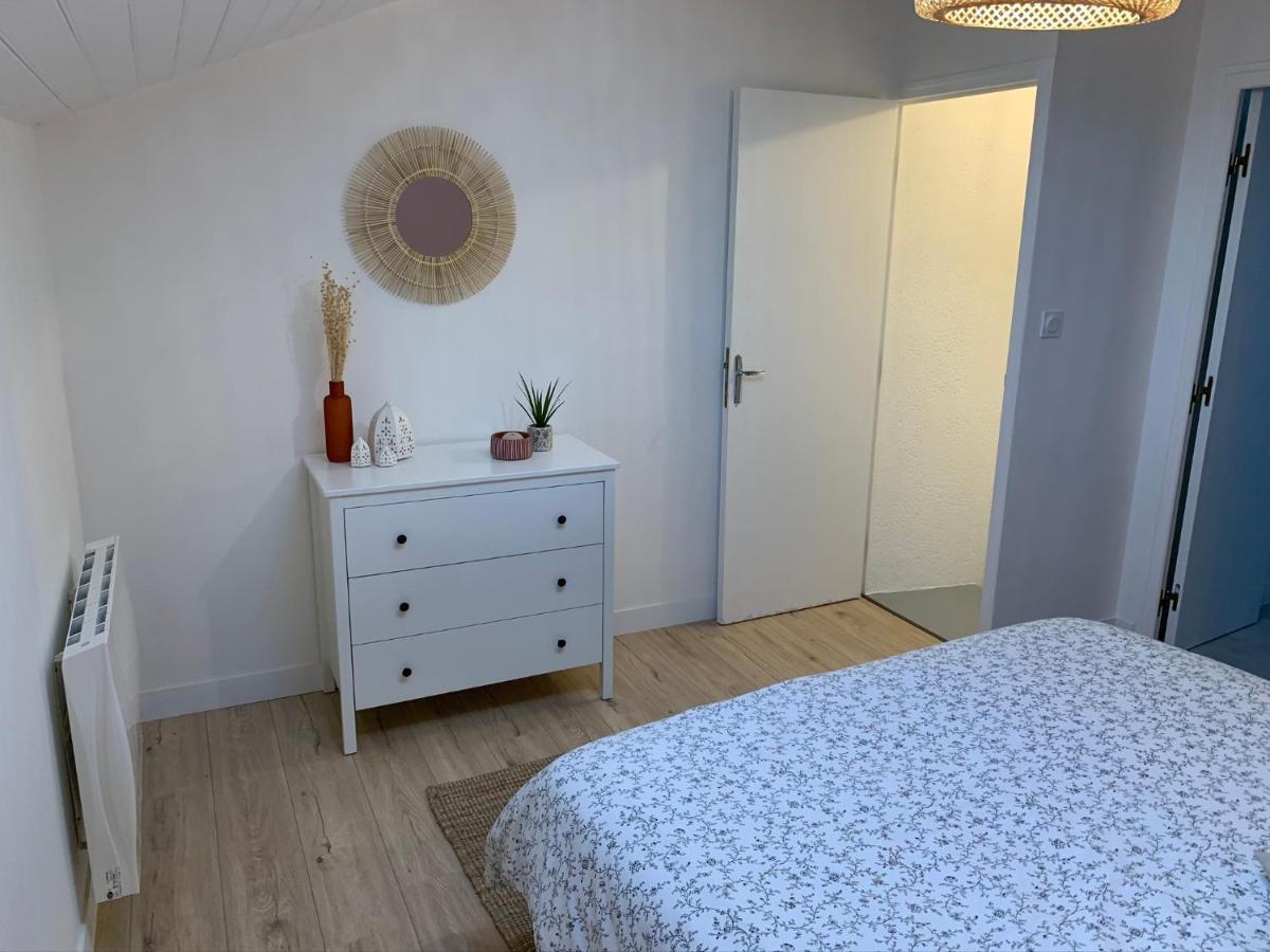 Logement rénové et moderne au Sacré Coeur Cholet Exterior foto
