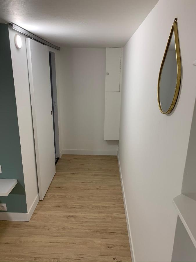 Logement rénové et moderne au Sacré Coeur Cholet Exterior foto